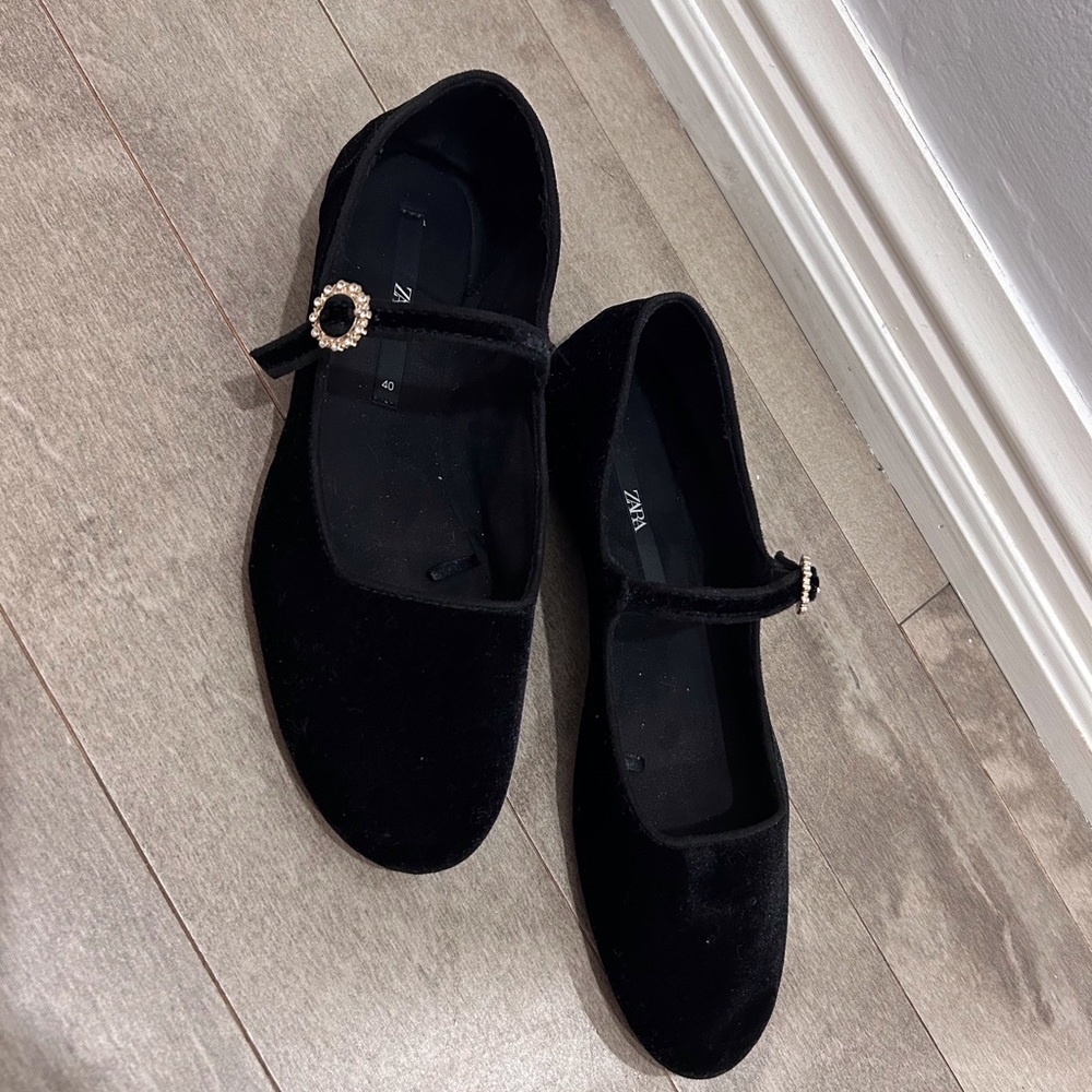 Zara ballerina flats velvet